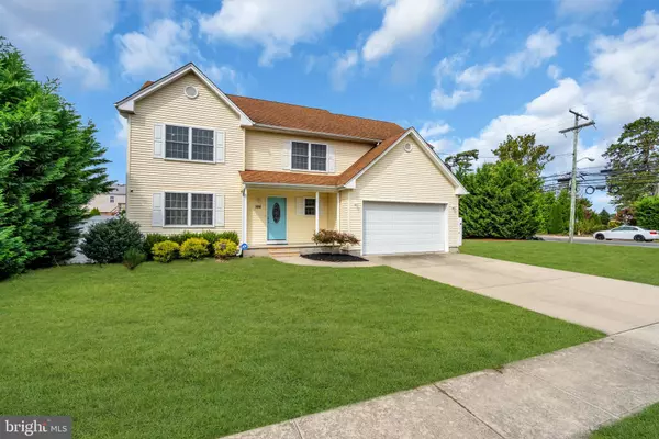 Toms River, NJ 08753,166 BLUE SEA LN