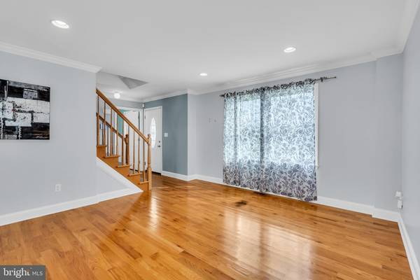 Toms River, NJ 08753,166 BLUE SEA LN