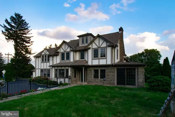 Havertown, PA 19083,501 E MANOA RD