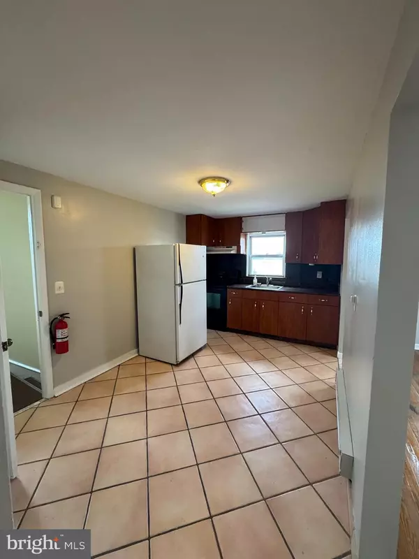 Bridgeport, PA 19405,26 E FOURTH ST #6