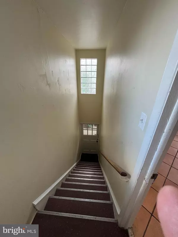 Bridgeport, PA 19405,26 E FOURTH ST #6