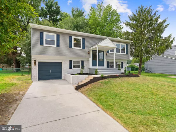 West Deptford, NJ 08096,350 LAWNTON AVE