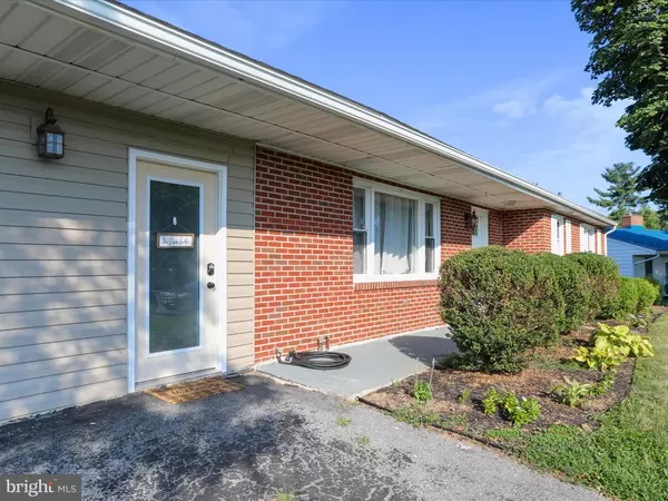 Hagerstown, MD 21742,13715 DIXIE DR