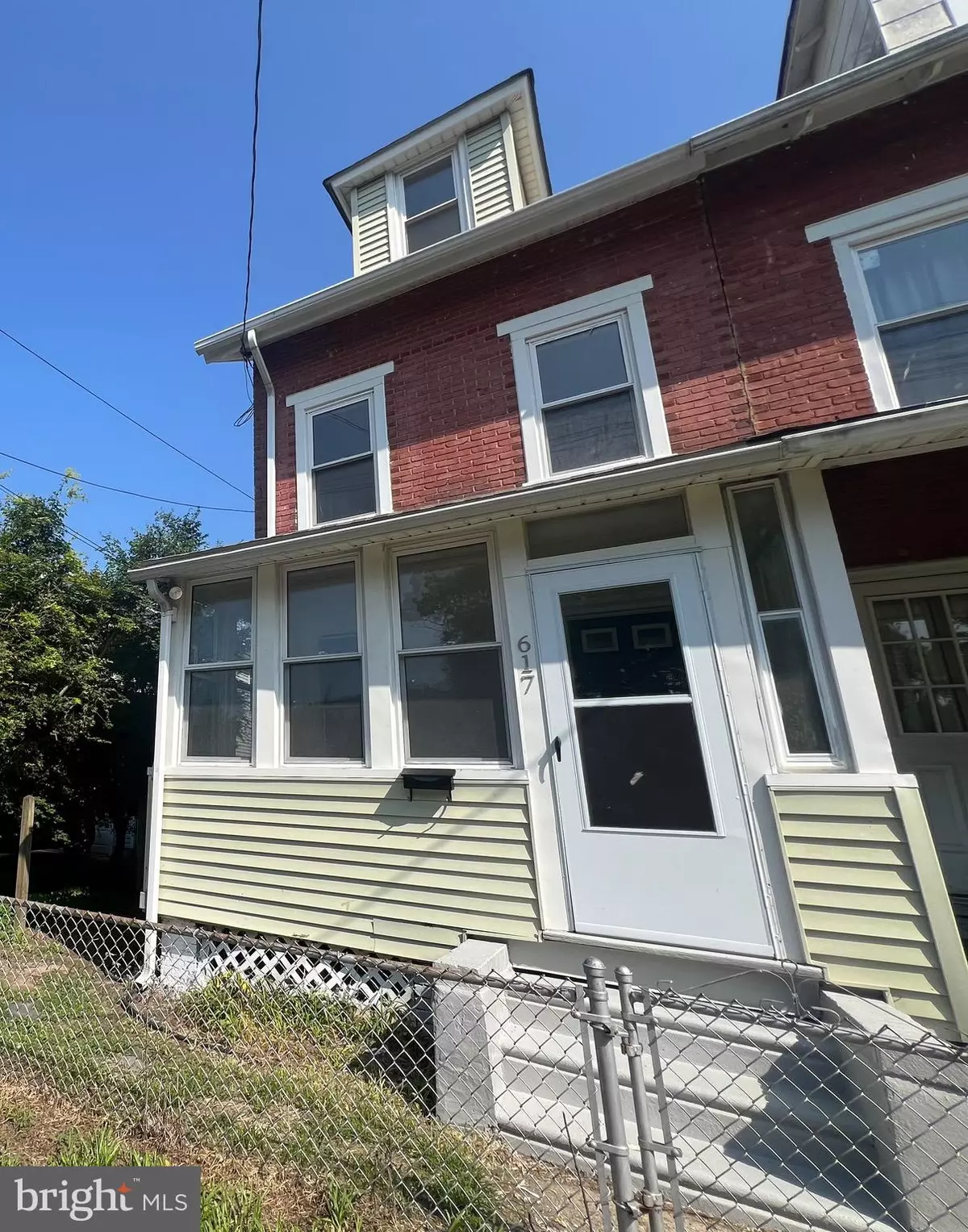 Beverly, NJ 08010,617 3RD ST