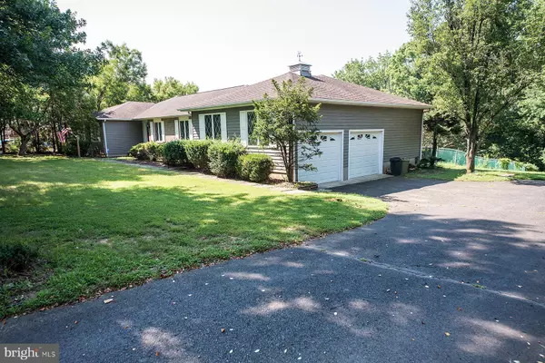 Bordentown, NJ 08505,26 GEORGETOWN RD