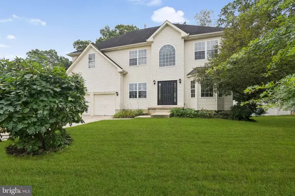 27 DOWNS ST, Clayton, NJ 08312