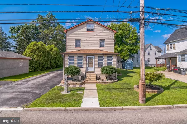 Holmes, PA 19043,361 AMOSLAND RD
