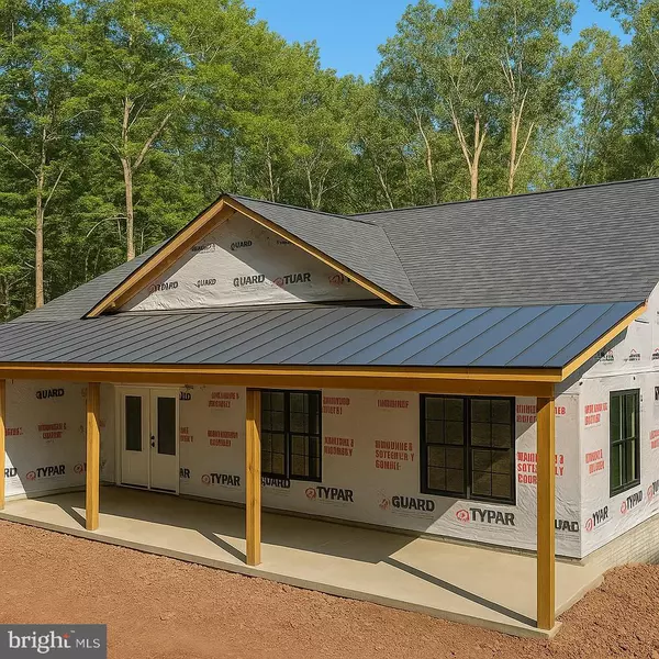 125 CRAB APPLE RD, Mount Jackson, VA 22842