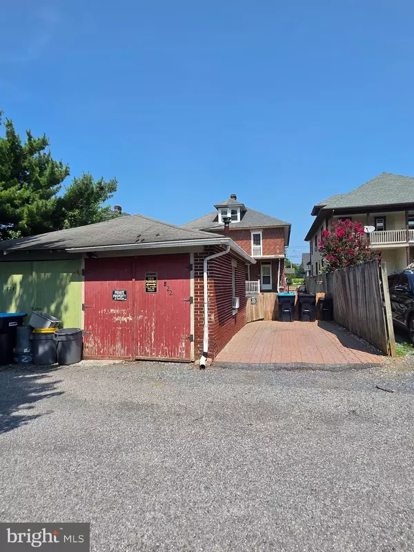 Palmyra, PA 17078,822 W MAIN ST