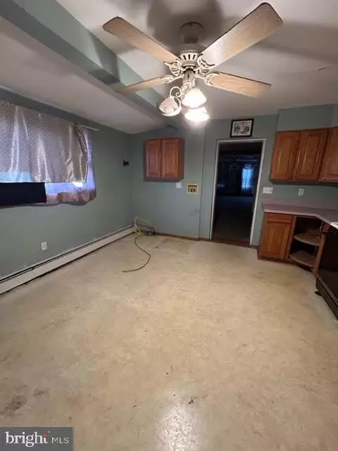 Burlington, NJ 08016,102 FOUNTAIN AVE