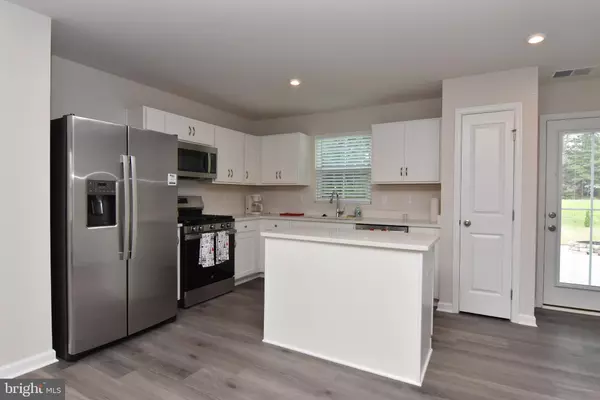 Lewes, DE 19958,31024 CLEARWATER DR