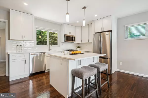 Alexandria, VA 22304,132 N GLADDEN ST N