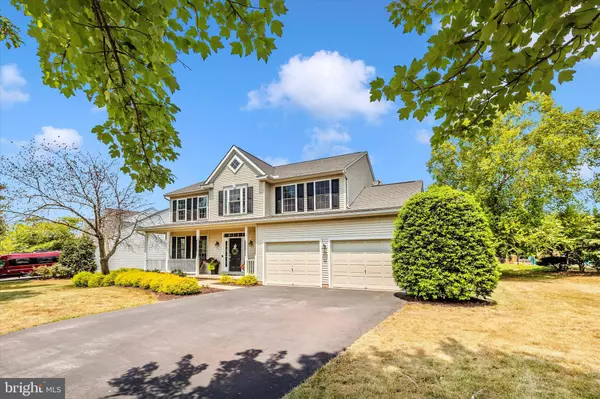 211 CREEK WALK DR, Walkersville, MD 21793