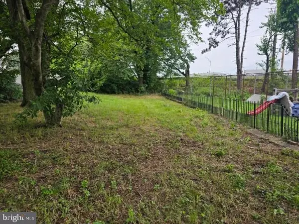 Philadelphia, PA 19137,2718 E LUZERNE ST