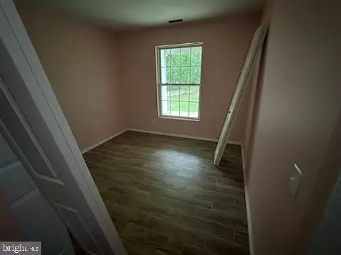 Delran, NJ 08075,85 FOXGLOVE DR