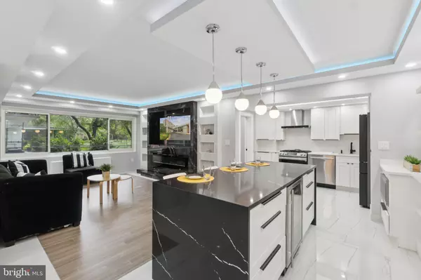 4201 CATHEDRAL AVE NW #122E, Washington, DC 20016
