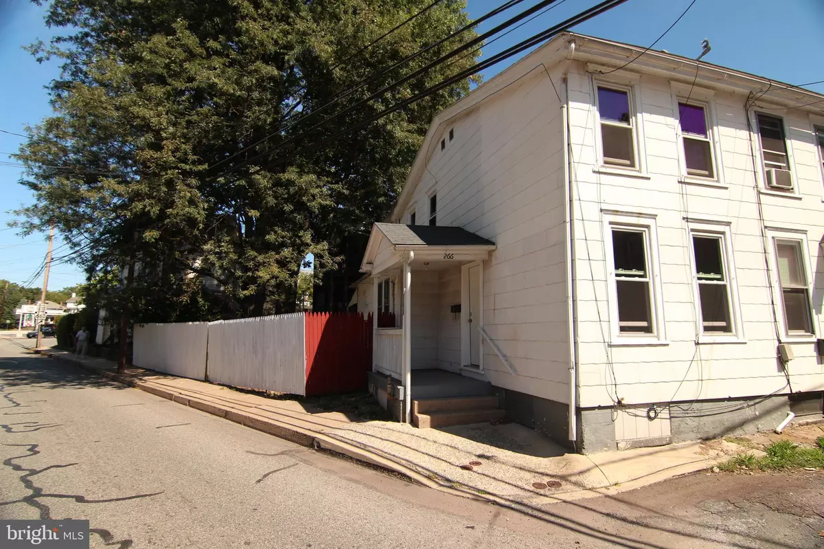 Pottstown, PA 19464,266 MANATAWNY ST