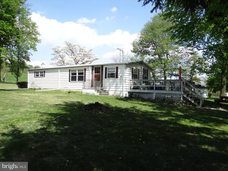 492 N OCTORARA TRL, Parkesburg, PA 19365