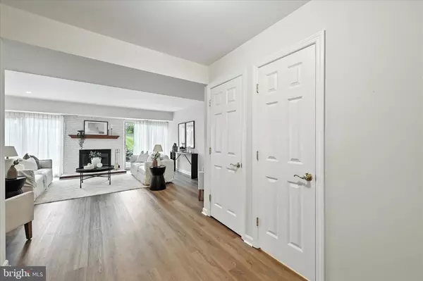 Cockeysville, MD 21030,29 WIMPOLE CT #B