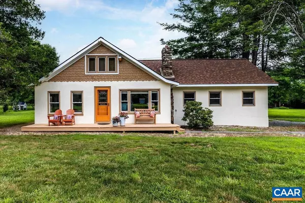 Roseland, VA 22967,954 BEECH GROVE RD