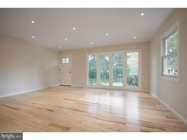 Princeton, NJ 08540,384 WALNUT LN