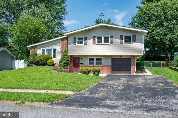 Wilmington, DE 19808,2504 MCCAWBER DR