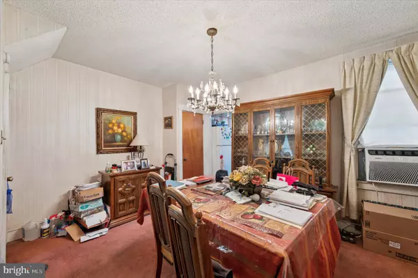 Philadelphia, PA 19151,717 N 67TH ST