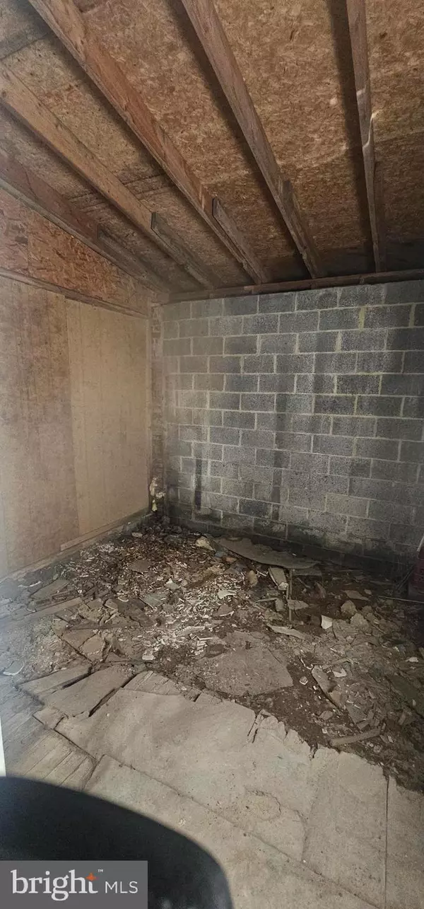 Pottsville, PA 17901,211-213 PEACOCK ST