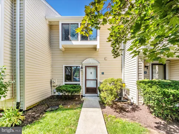 290-B HILLTOP LN, Annapolis, MD 21403