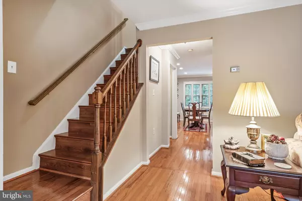 Centreville, VA 20120,14514 EDDY CT