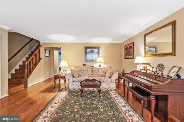 Centreville, VA 20120,14514 EDDY CT