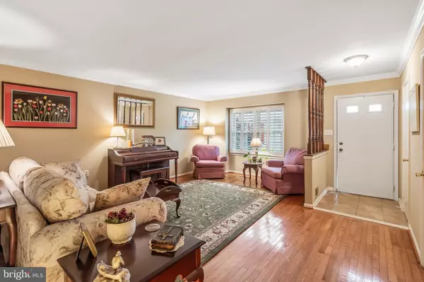 Centreville, VA 20120,14514 EDDY CT