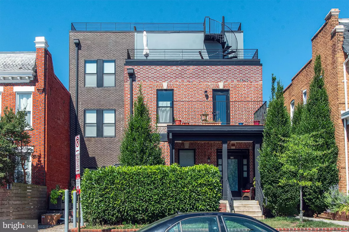 Washington, DC 20010,3542 WARDER ST NW #204