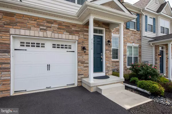 4654 WOODBRUSH WAY, Allentown, PA 18104