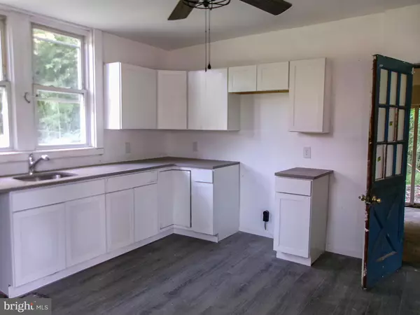 Feasterville Trevose, PA 19053,2441 TREVOSE RD