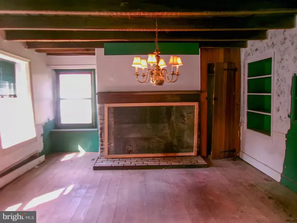 Feasterville Trevose, PA 19053,2441 TREVOSE RD