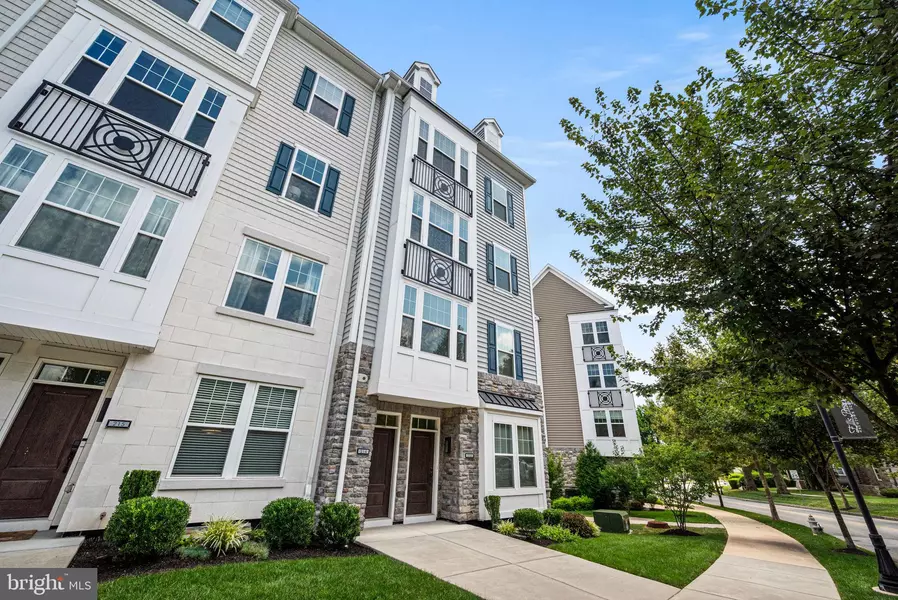 214 CHARLES ELLIS DR, Newtown Square, PA 19073