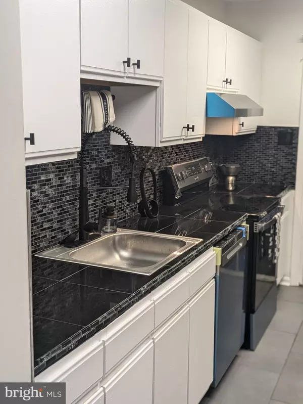 Upper Marlboro, MD 20774,10707 JOYCETON DR