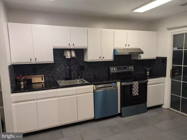 Upper Marlboro, MD 20774,10707 JOYCETON DR