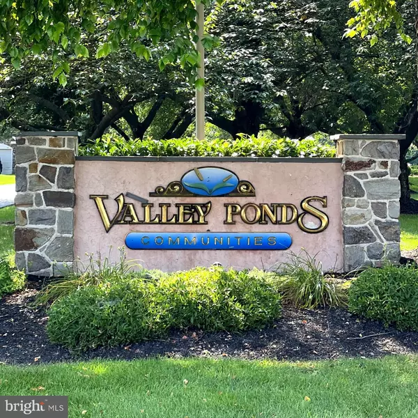 1514 LEXINGTON WAY, Morgantown, PA 19543