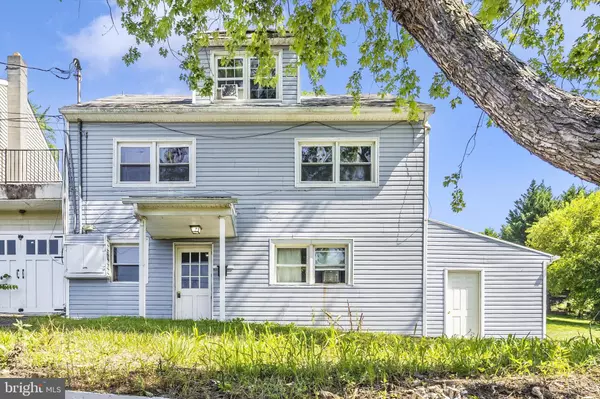 214 JACKSON ST, Hancock, MD 21750