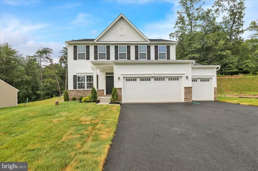 125 DITHRIDGE DR, Birdsboro, PA 19508