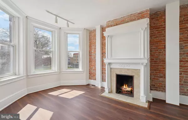 Washington, DC 20001,223 R ST NW #A