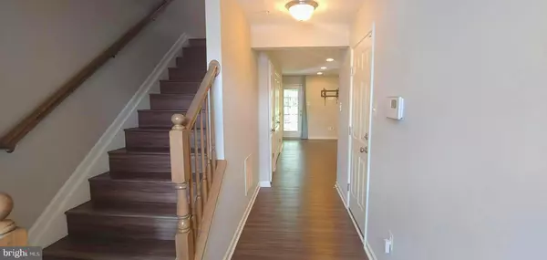 Glen Burnie, MD 21061,1011 HAWKINS WAY