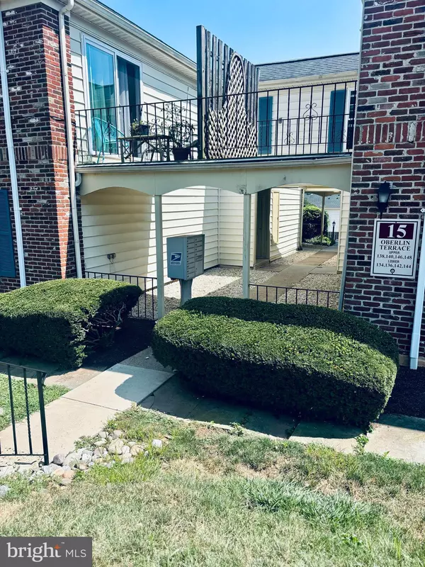144 OBERLIN TER #15-B, Lansdale, PA 19446