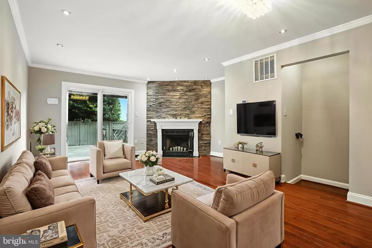 Woodbridge, VA 22192,12863 MILL BROOK CT
