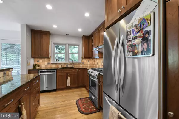 Chevy Chase, MD 20815,7902 ROCTON AVE