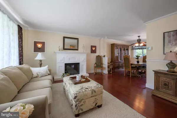 Voorhees, NJ 08043,204 S PELHAM RD