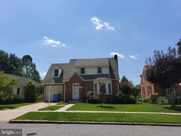 212 PINEHURST RD, York, PA 17402