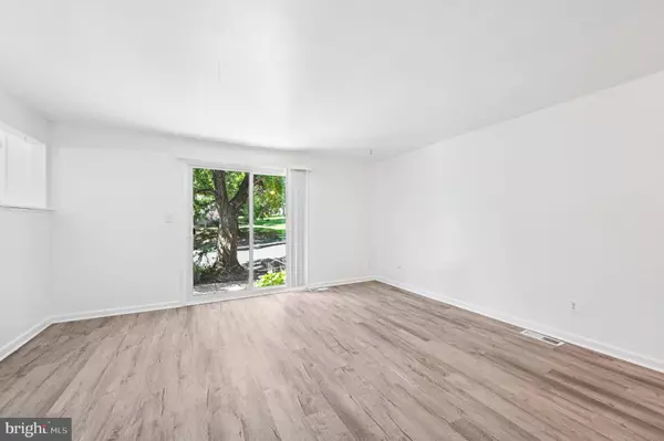 Parkville, MD 21234,5 DENDRON CT #36-5